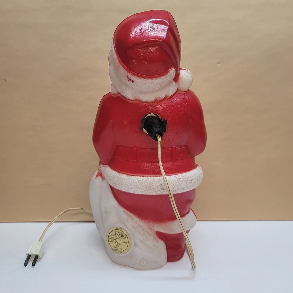 Vtg 1968 Empire Plastic Santa Claus Blow Mold Tabletop Light 13.25